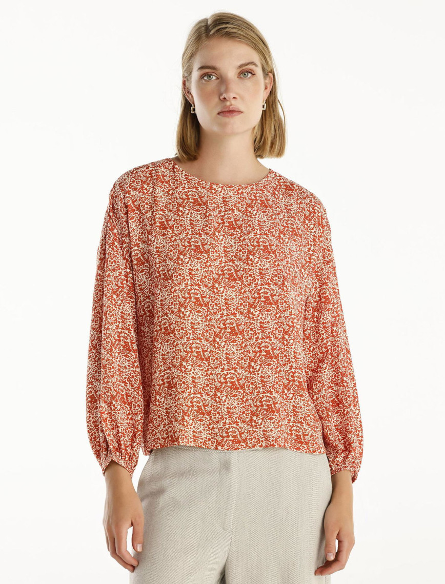 YARGICI Arka Detaylı Bluz YARGICI Arka Detaylı Bluz