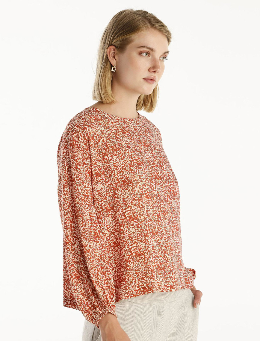 YARGICI Arka Detaylı Bluz YARGICI Arka Detaylı Bluz