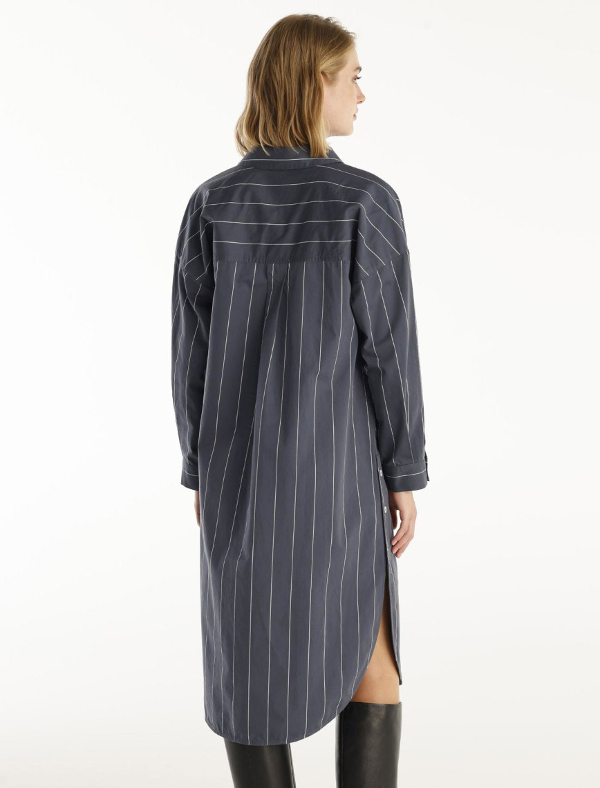 YARGICI Kolu Düğme Detaylı Midi Boy Gömlek Elbise YARGICI Kolu Düğme Detaylı Midi Boy Gömlek Elbise