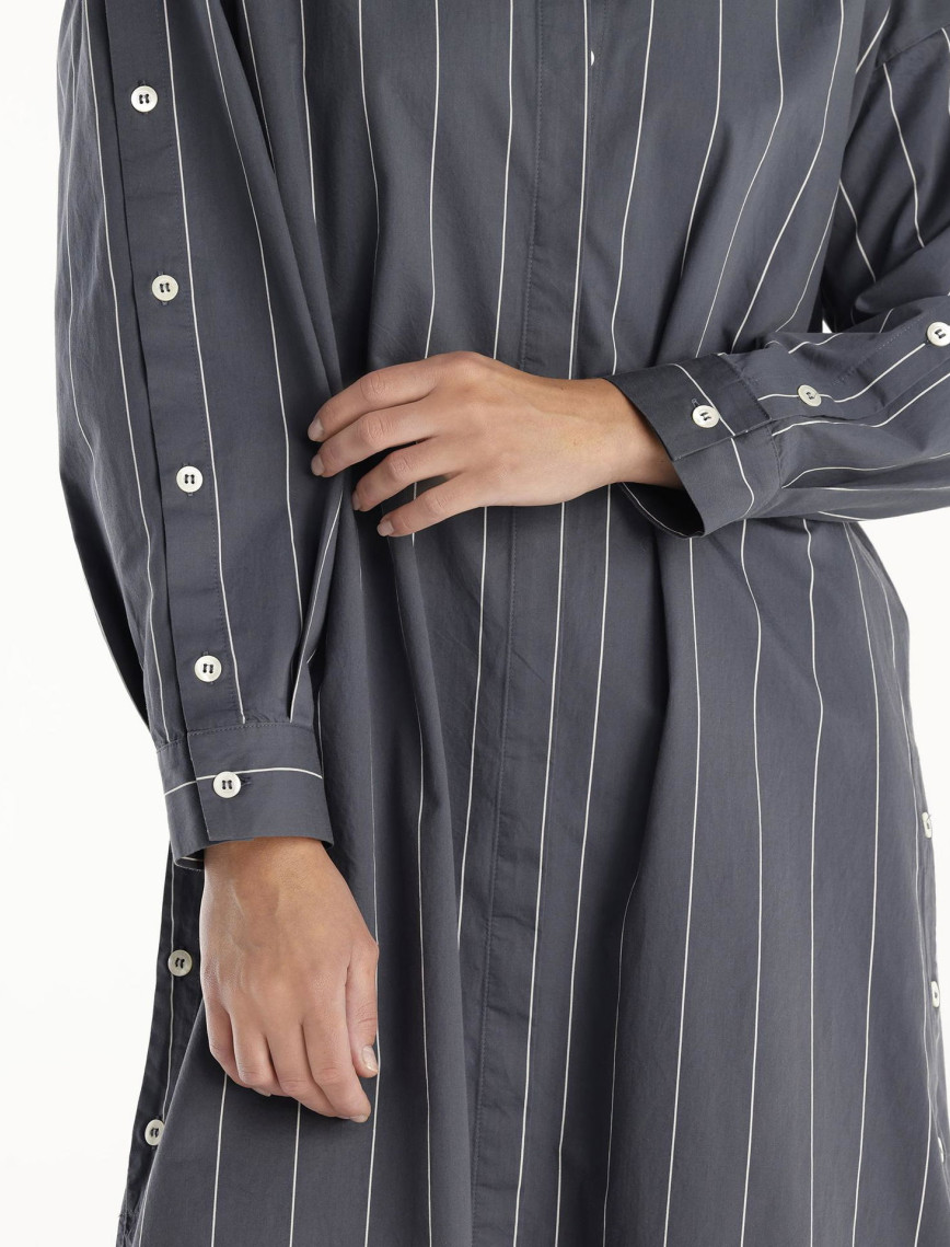 YARGICI Kolu Düğme Detaylı Midi Boy Gömlek Elbise YARGICI Kolu Düğme Detaylı Midi Boy Gömlek Elbise