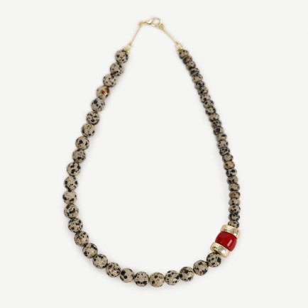 YARGICI Mercan Ve Jasper Sıralı Kolye YARGICI Mercan Ve Jasper Sıralı Kolye