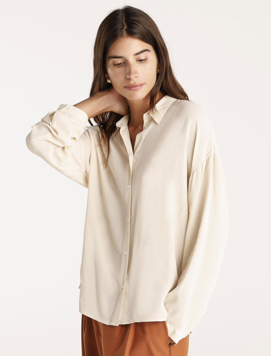 Geniş Manşetli Gömlek Geniş Manşetli Gömlek