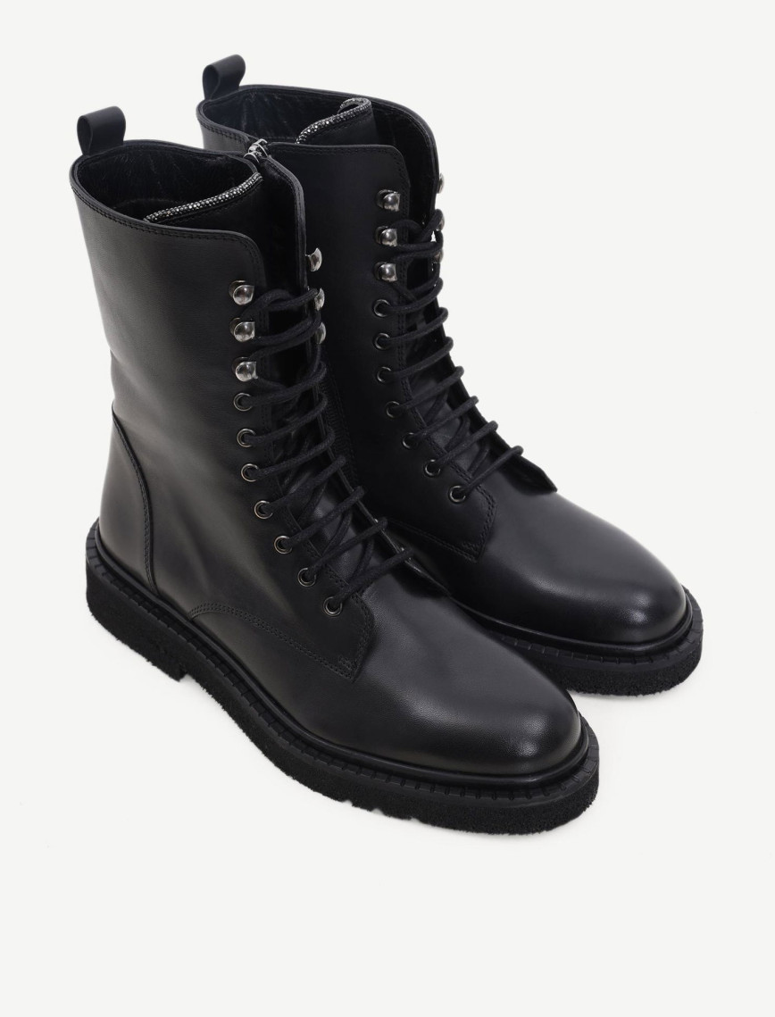 YARGICI Taş Detaylı Deri Bağcıklı Bot YARGICI Taş Detaylı Deri Bağcıklı Bot