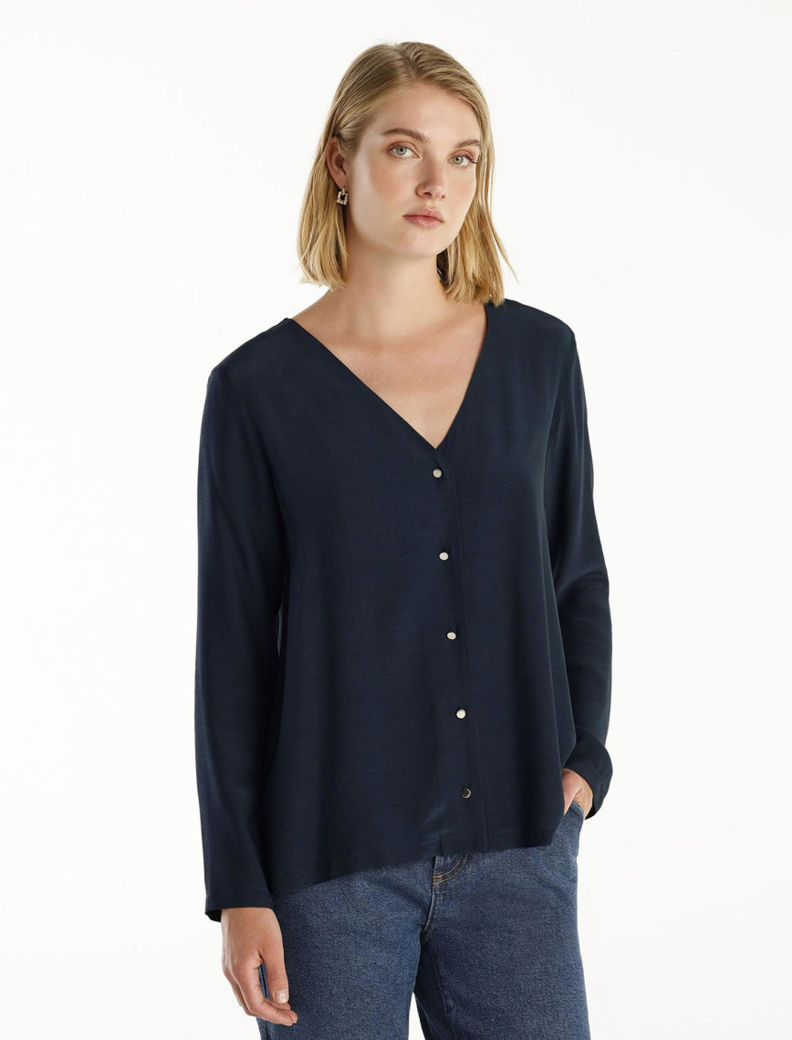 YARGICI V Yaka Gömlek YARGICI V Yaka Gömlek