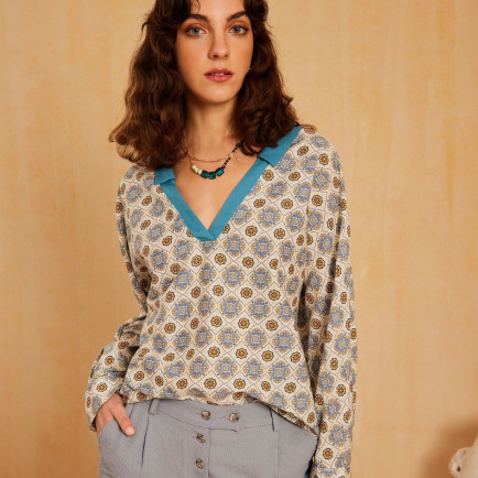 Yaka Detaylı Gömlek Yaka Detaylı Gömlek