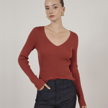 YARGICI V Yakalı Dikişsiz Triko YARGICI V Yakalı Dikişsiz Triko