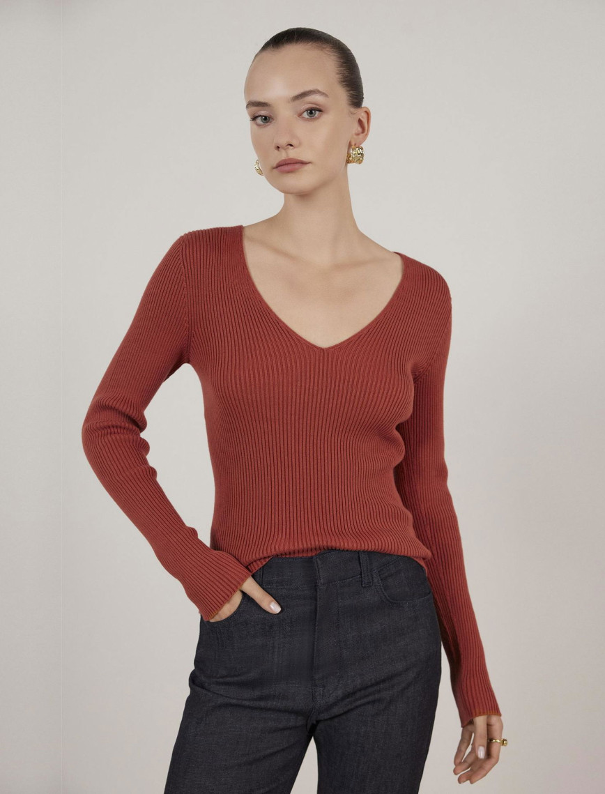 YARGICI V Yakalı Dikişsiz Triko YARGICI V Yakalı Dikişsiz Triko