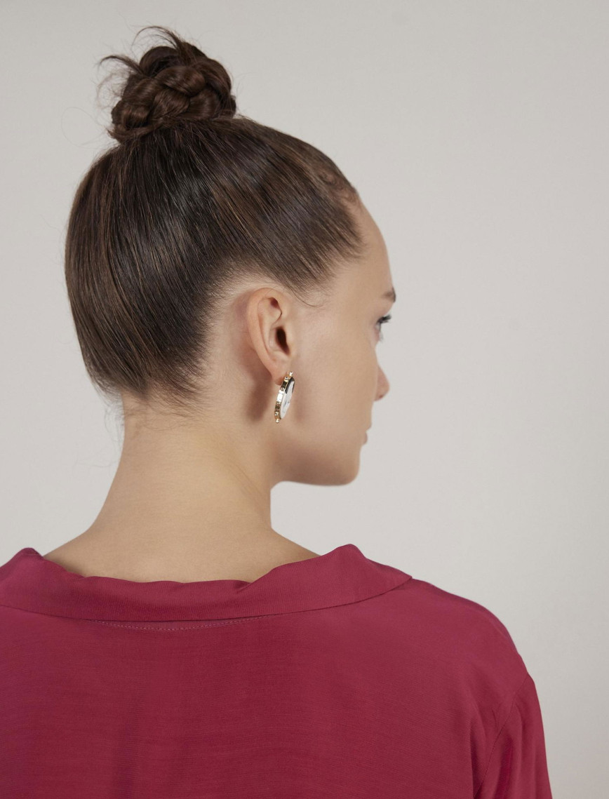 YARGICI Arka Detaylı Bluz YARGICI Arka Detaylı Bluz