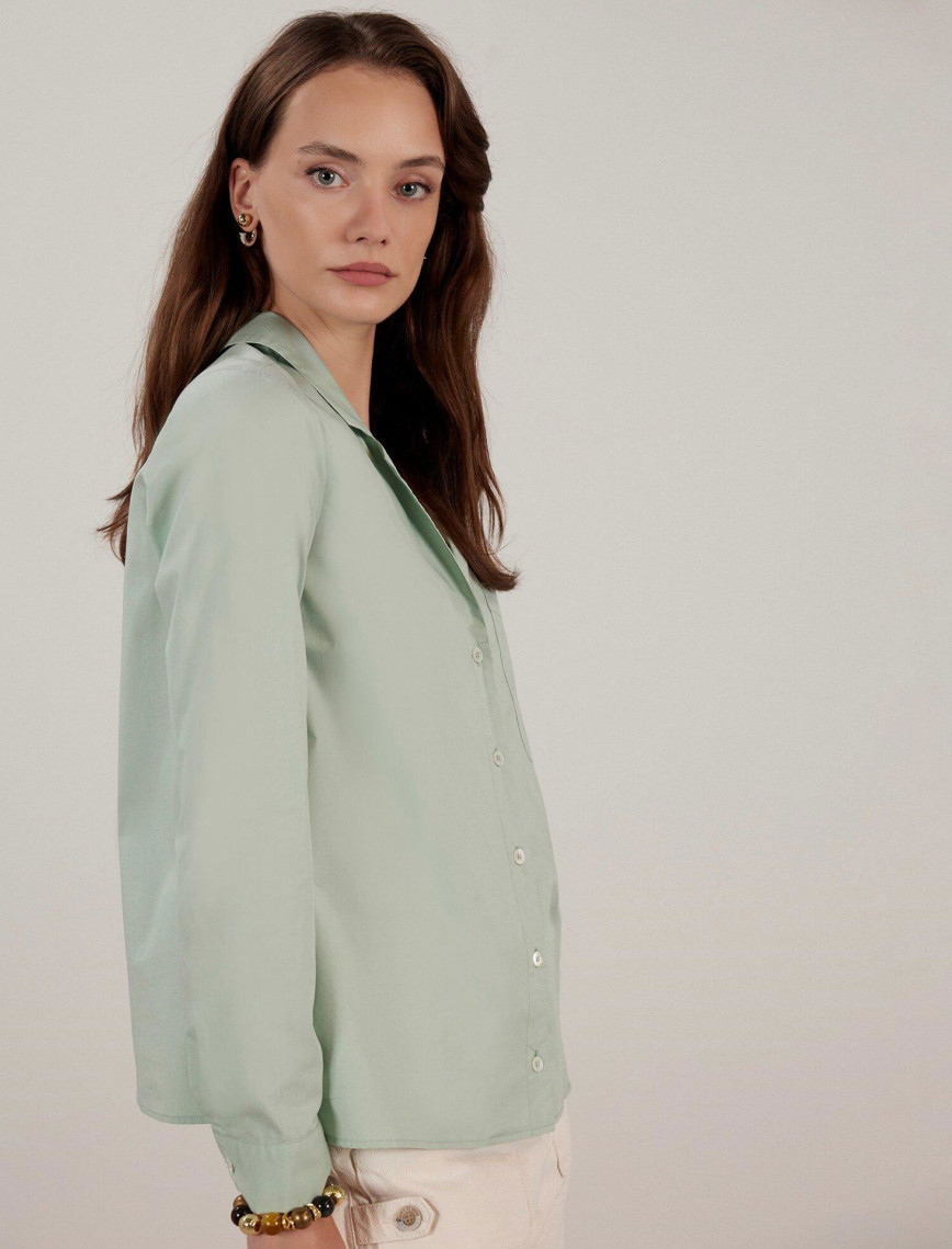 Cep Detaylı Gömlek