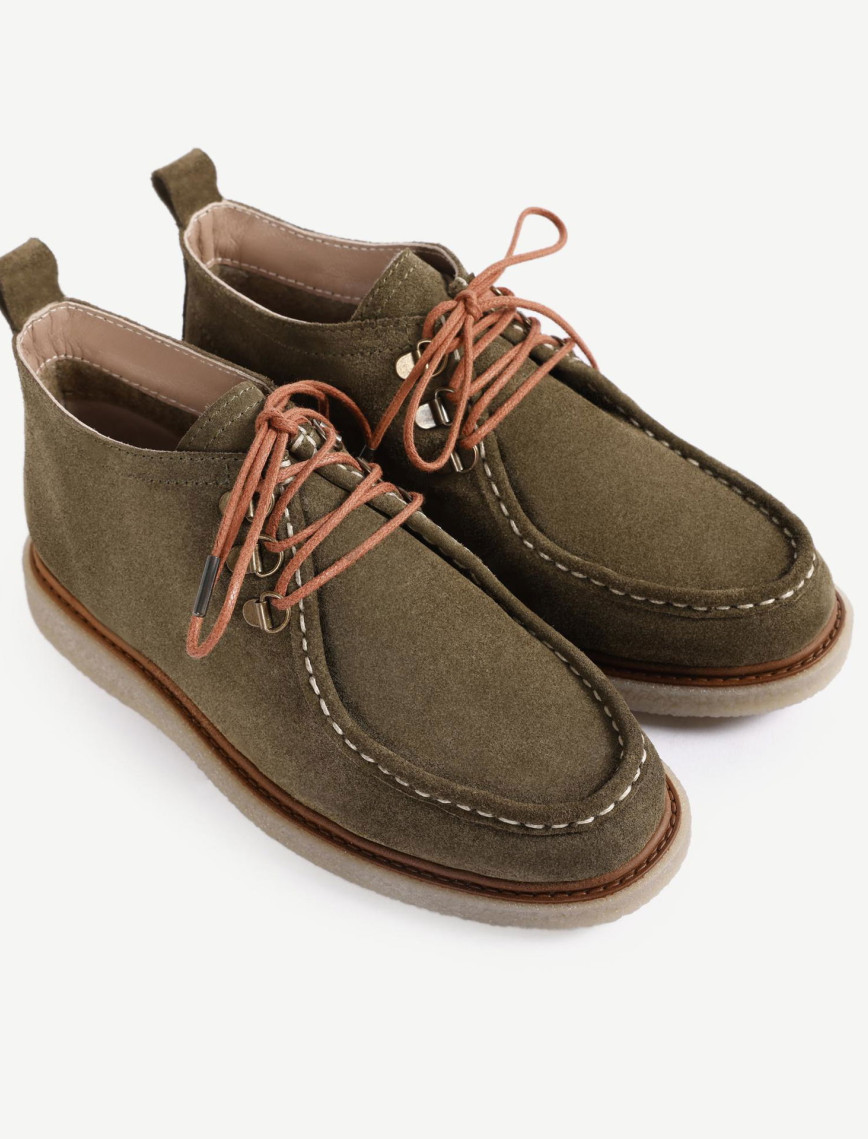 YARGICI Retro Görünümlü Bağcıklı Bot YARGICI Retro Görünümlü Bağcıklı Bot