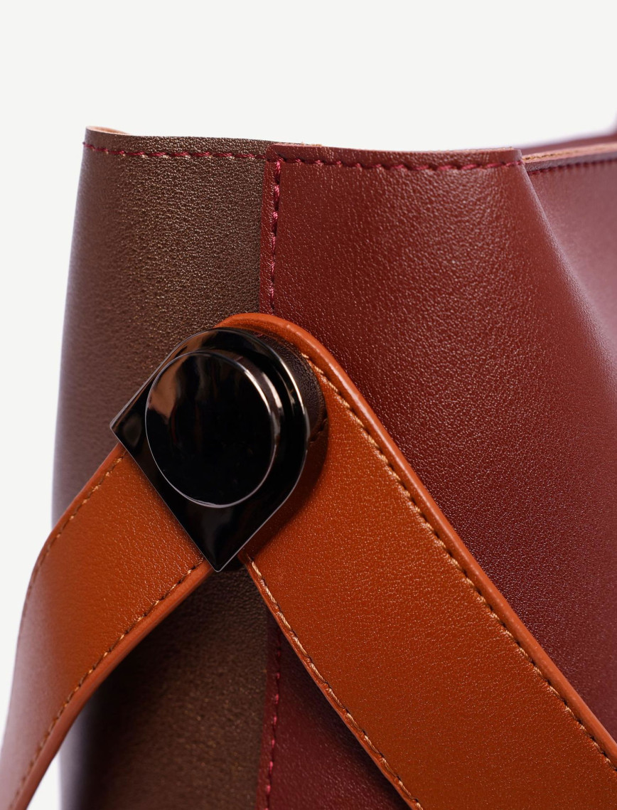 YARGICI 3 Renkli Omuz Çantası YARGICI 3 Renkli Omuz Çantası