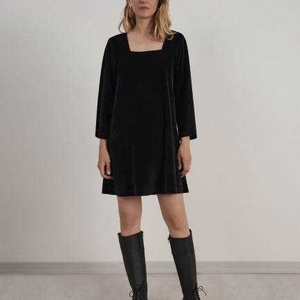 YARGICI Kare Yaka Elbise