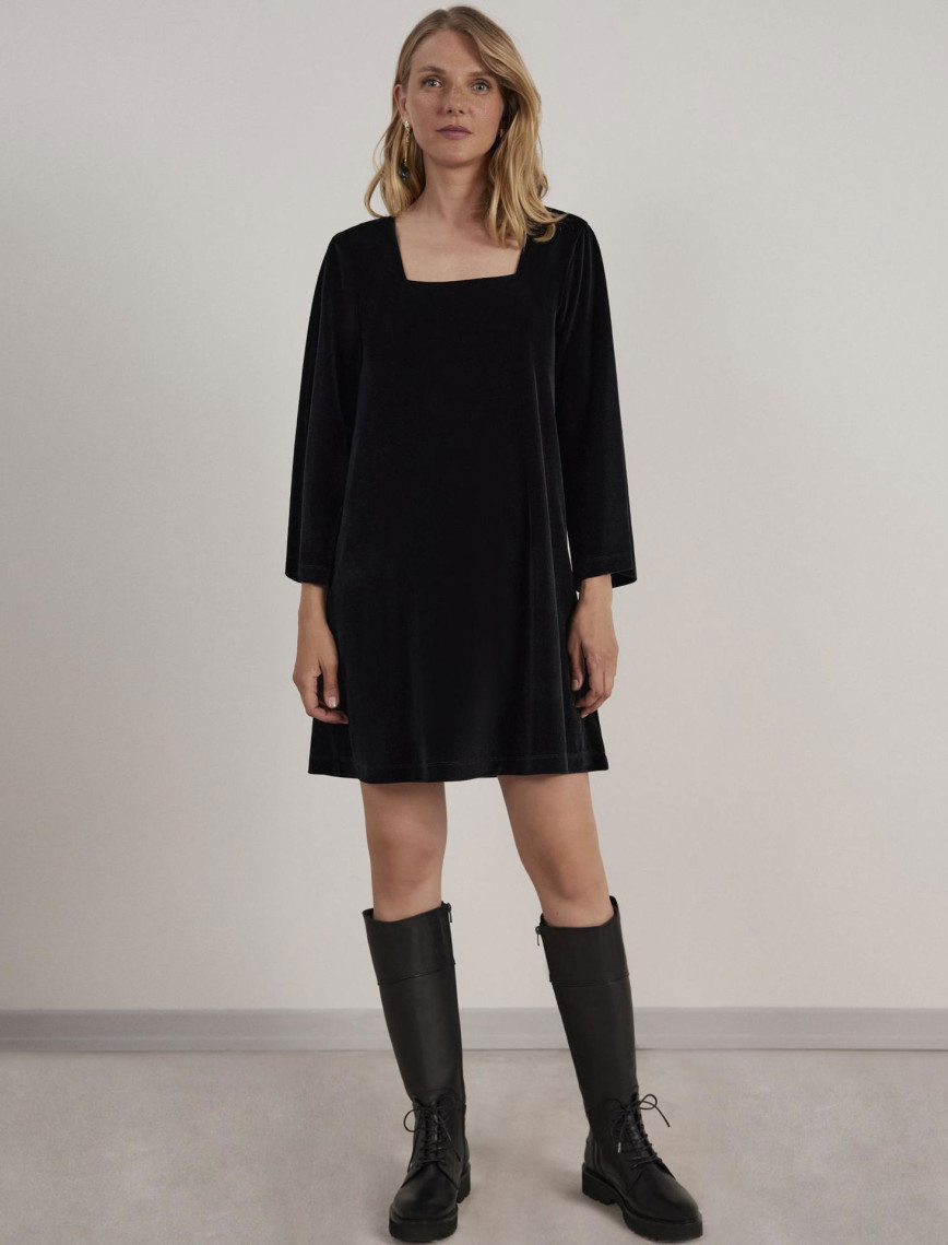 YARGICI Kare Yaka Elbise YARGICI Kare Yaka Elbise