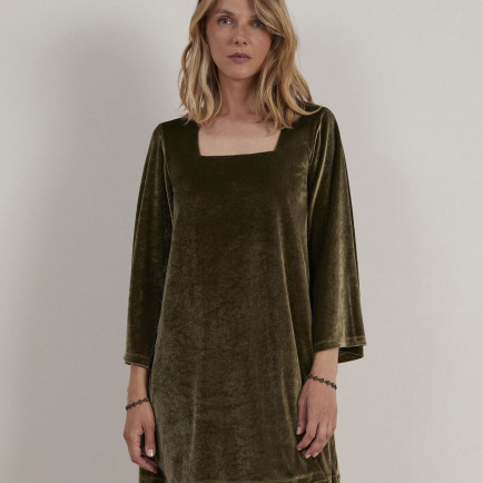 YARGICI Kare Yaka Elbise