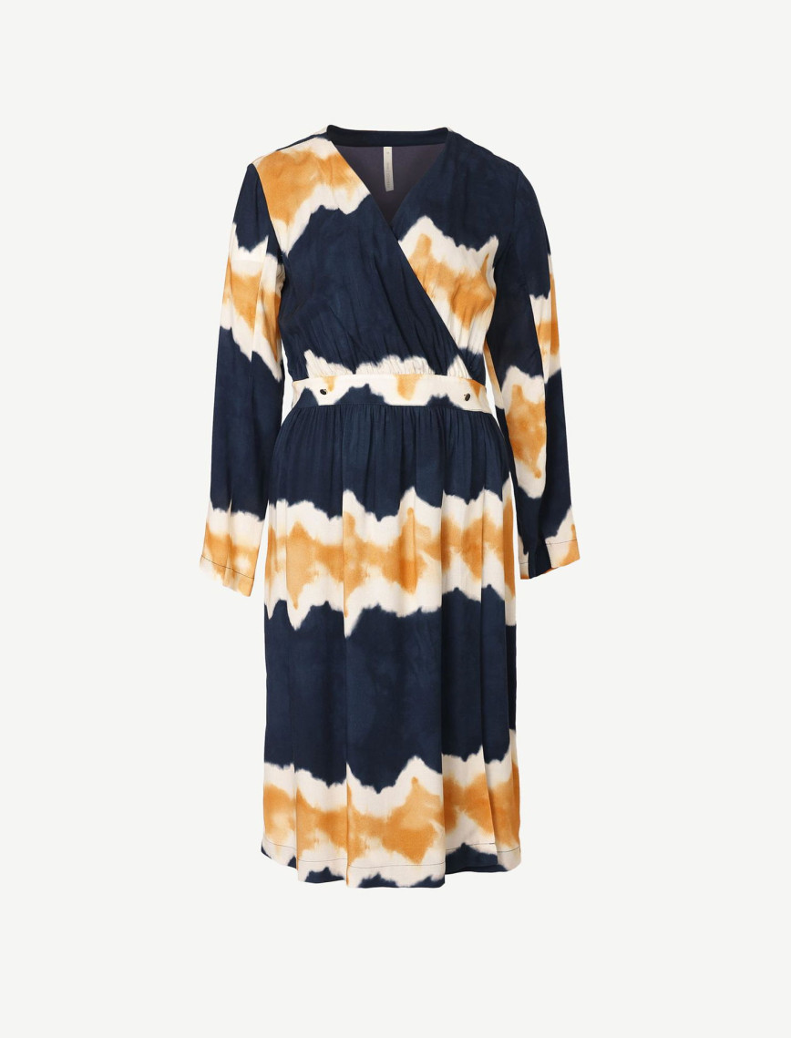 YARGICI V Yaka Elbise YARGICI V Yaka Elbise