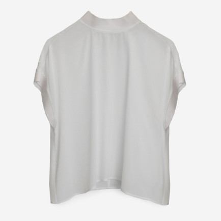 YARGICI Yüksek Yakalı İpek Bluz YARGICI Yüksek Yakalı İpek Bluz