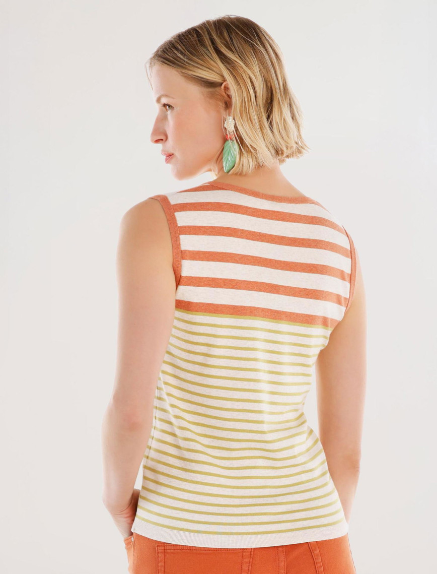 YARGICI V Yaka Kolsuz Hırka YARGICI V Yaka Kolsuz Hırka