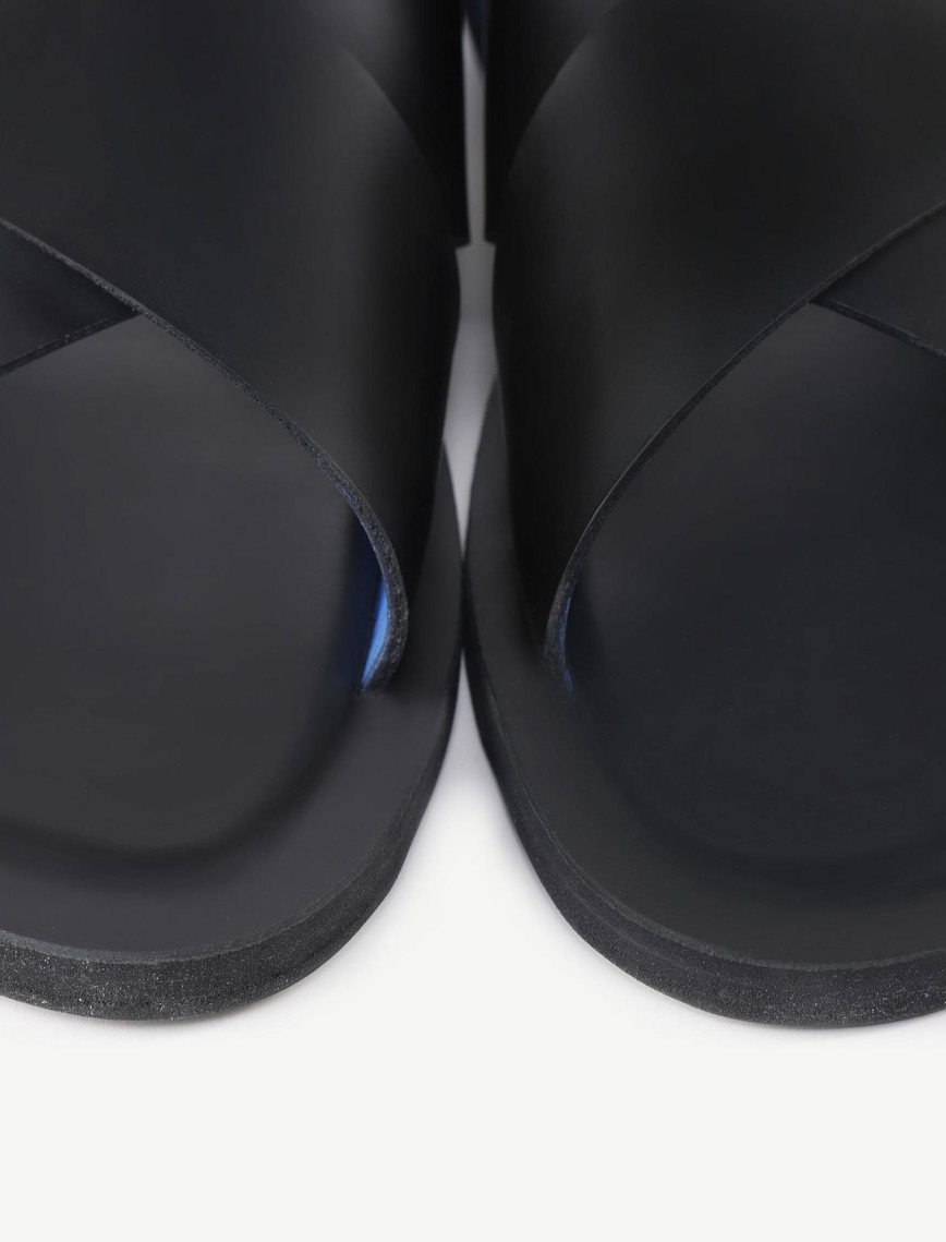 YARGICI Renkli Astarlı Deri Terlik YARGICI Renkli Astarlı Deri Terlik