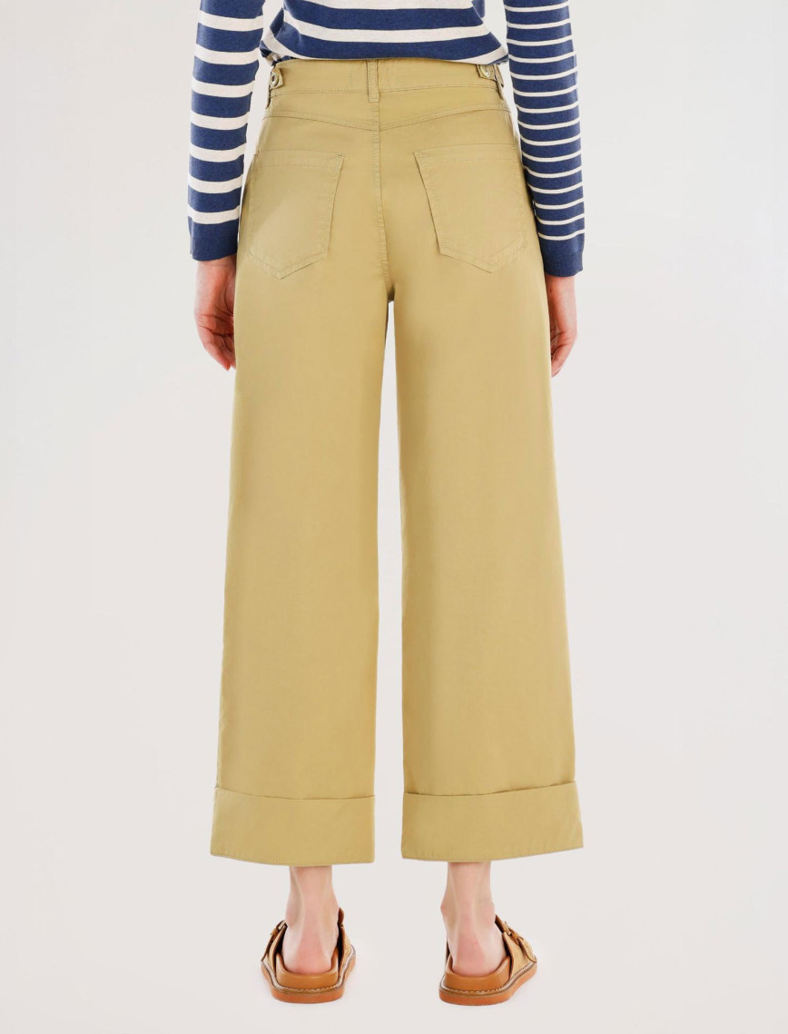 Kemer Detaylı Yüksek Bel Geniş Paça Pantolon Kemer Detaylı Yüksek Bel Geniş Paça Pantolon