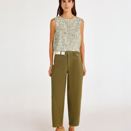 Kemer Detaylı Normal Bel Geniş Paça Denim Pantolon Kemer Detaylı Normal Bel Geniş Paça Denim Pantolon