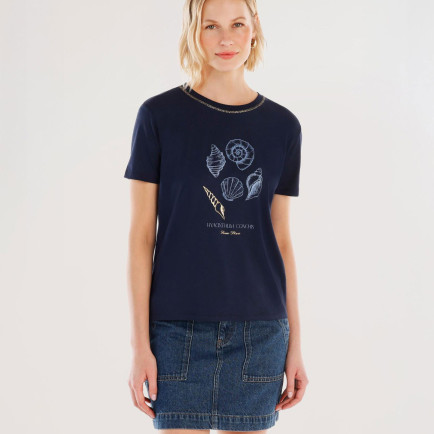 YARGICI Dikiş Detaylı Kısa Kollu T-shirt YARGICI Dikiş Detaylı Kısa Kollu T-shirt