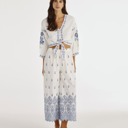 YARGICI Nakış Detaylı Pantolon YARGICI Nakış Detaylı Pantolon