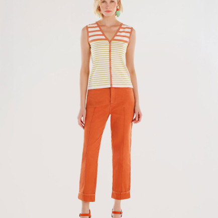 Paça Detaylı Normal Bel Boru Paça Pantolon Paça Detaylı Normal Bel Boru Paça Pantolon