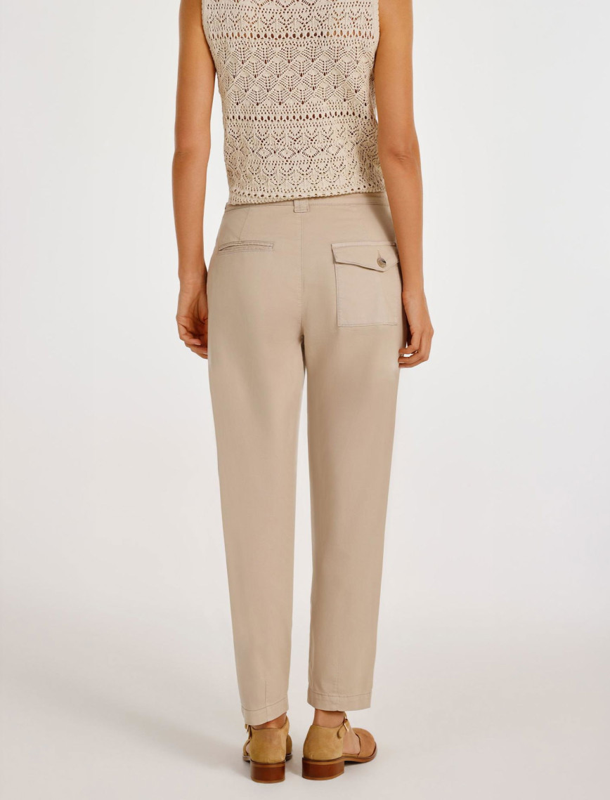 YARGICI Arka Cep Detaylı Normal Bel Rahat Kalıp Pantolon YARGICI Arka Cep Detaylı Normal Bel Rahat Kalıp Pantolon