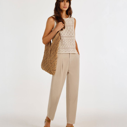 YARGICI Arka Cep Detaylı Normal Bel Rahat Kalıp Pantolon YARGICI Arka Cep Detaylı Normal Bel Rahat Kalıp Pantolon