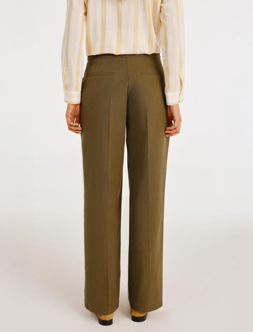 Önü Cepli Bol Kesim Pantolon Önü Cepli Bol Kesim Pantolon