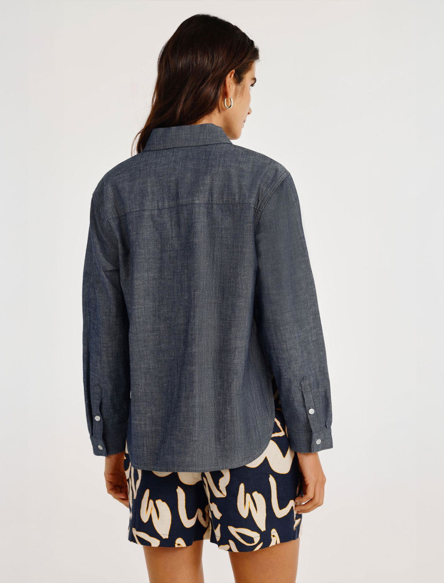 YARGICI Yırtmaç Detaylı Uzun Kollu Denim Gömlek YARGICI Yırtmaç Detaylı Uzun Kollu Denim Gömlek