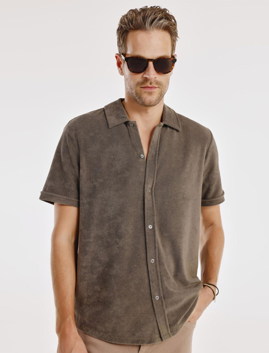 YARGICI Kısa Kol Düğmeli Gömlek YARGICI Kısa Kol Düğmeli Gömlek