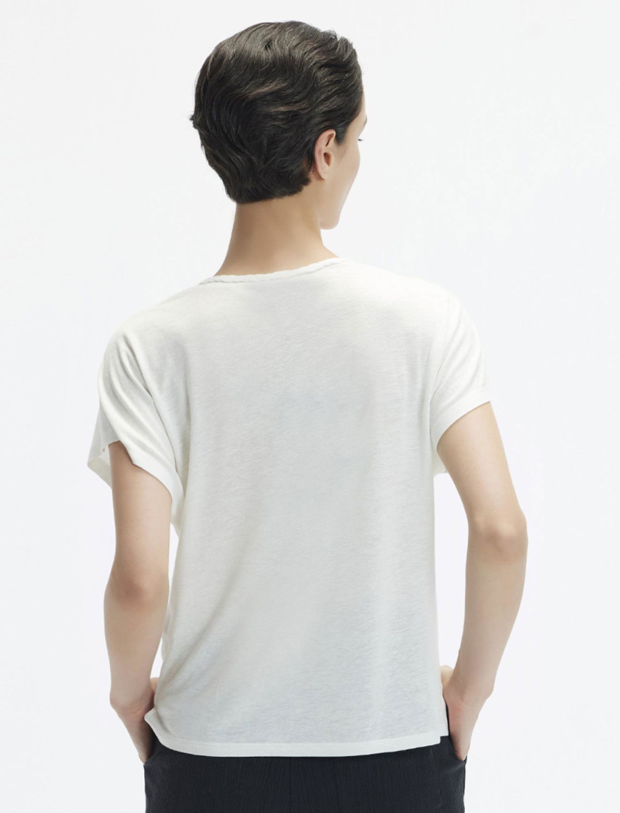 YARGICI Yaka Detaylı Kısa Kollu T-Shirt YARGICI Yaka Detaylı Kısa Kollu T-Shirt