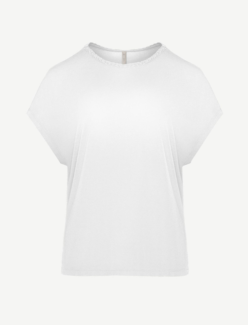 YARGICI Yaka Detaylı Kısa Kollu T-Shirt YARGICI Yaka Detaylı Kısa Kollu T-Shirt