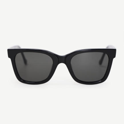 YARGICI Kare Çerçeveli Güneş Gözlüğü YARGICI Kare Çerçeveli Güneş Gözlüğü