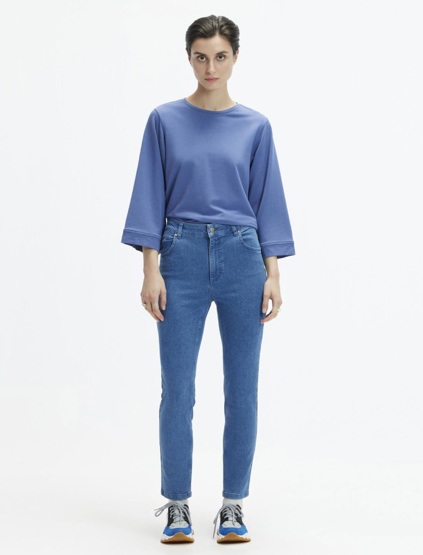 YARGICI Sırt Detayli Sweatshirt YARGICI Sırt Detayli Sweatshirt