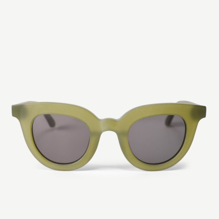 YARGICI Köşe Detaylı Güneş Gözlüğü YARGICI Köşe Detaylı Güneş Gözlüğü