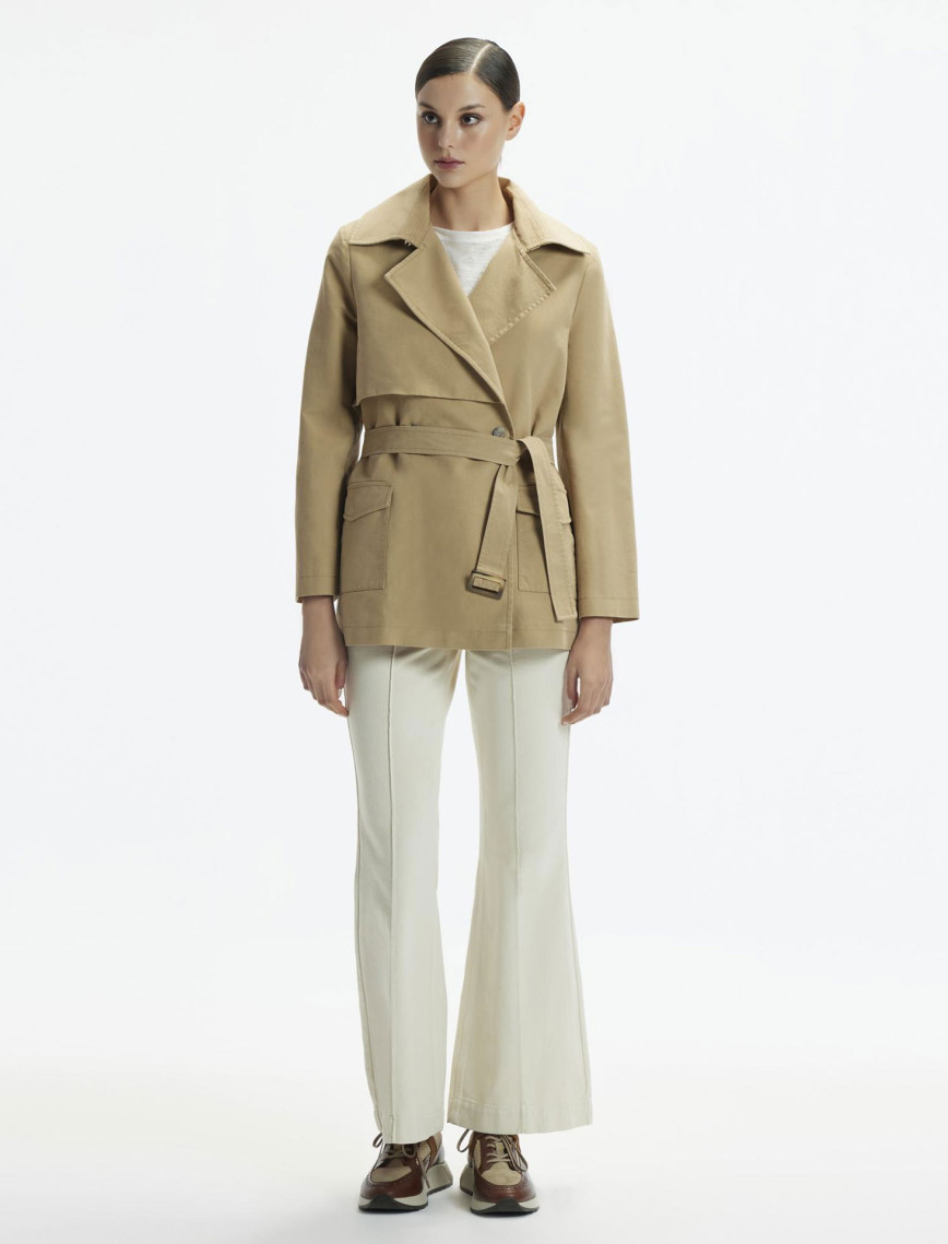 YARGICI Kelebek Yaka Rüzgarlıklı Kısa Pardösü YARGICI Kelebek Yaka Rüzgarlıklı Kısa Pardösü