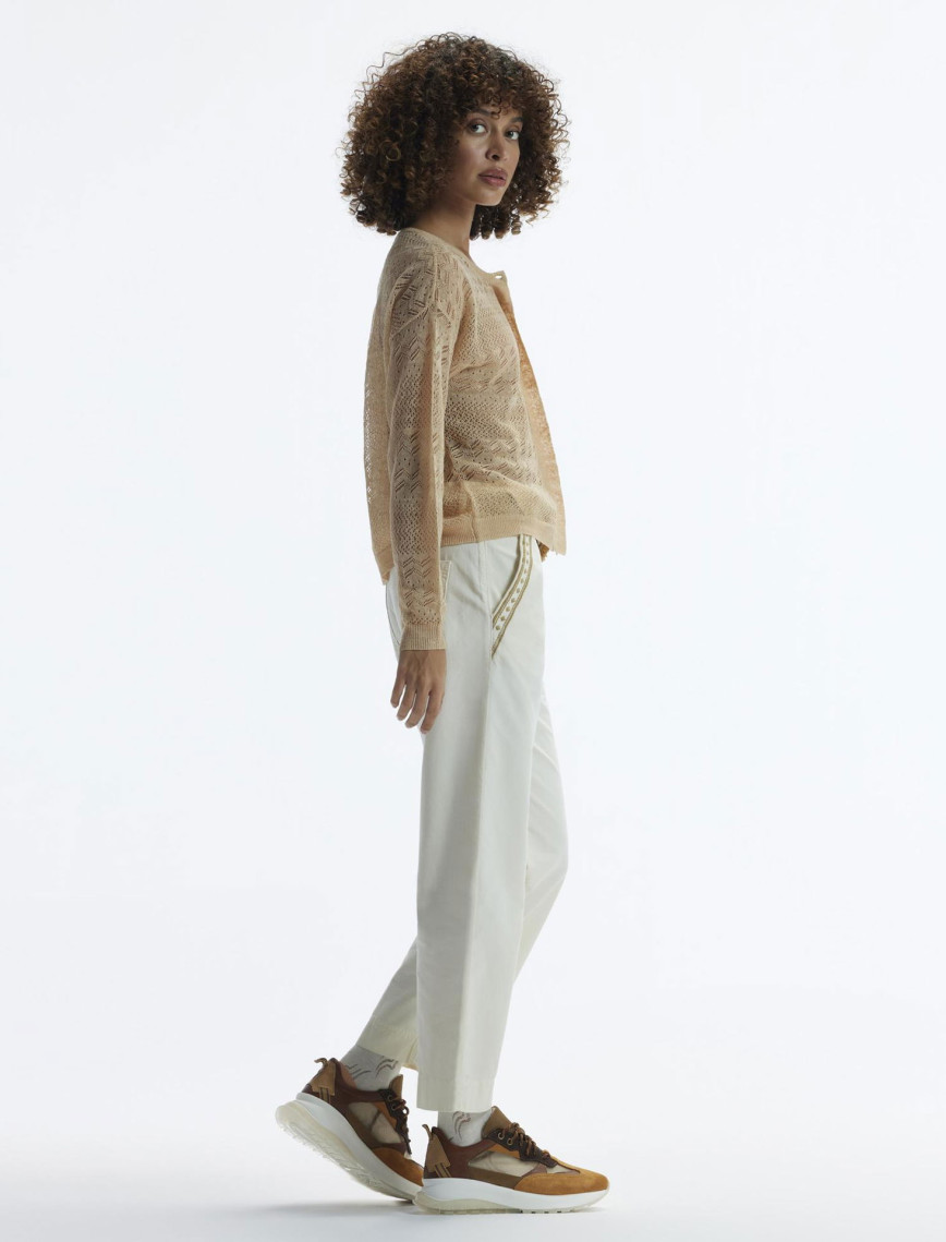 YARGICI Düz Kesim Nakış Detaylı Pantolon YARGICI Düz Kesim Nakış Detaylı Pantolon