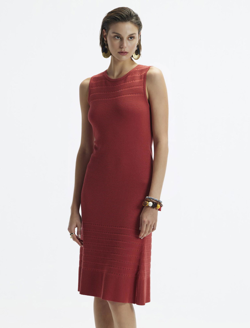 YARGICI V Yaka Dizaltı Triko Elbise YARGICI V Yaka Dizaltı Triko Elbise