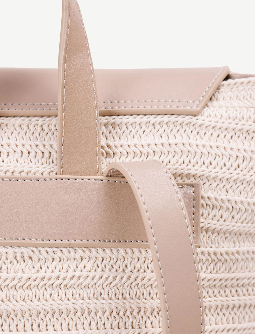 Pamuklu Örgü Kumaş Sırt Çantası Pamuklu Örgü Kumaş Sırt Çantası