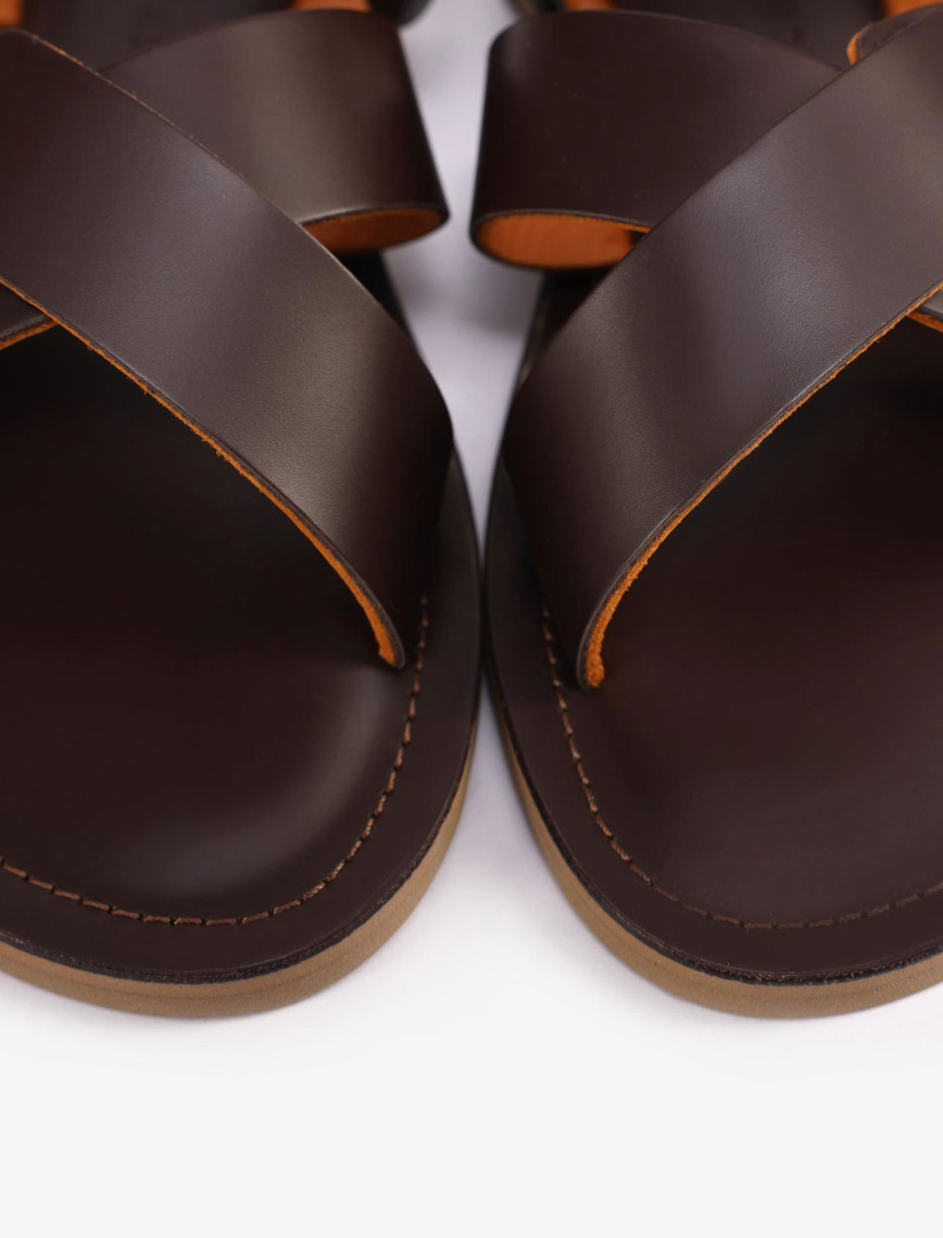 YARGICI Arkadan Bağlı Deri Sandalet YARGICI Arkadan Bağlı Deri Sandalet