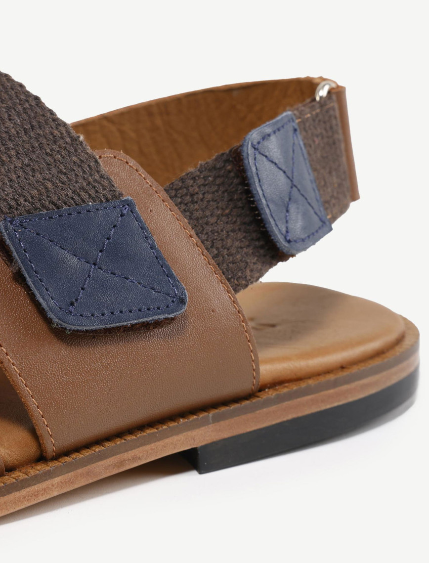 YARGICI Çapraz Deri Sandalet YARGICI Çapraz Deri Sandalet