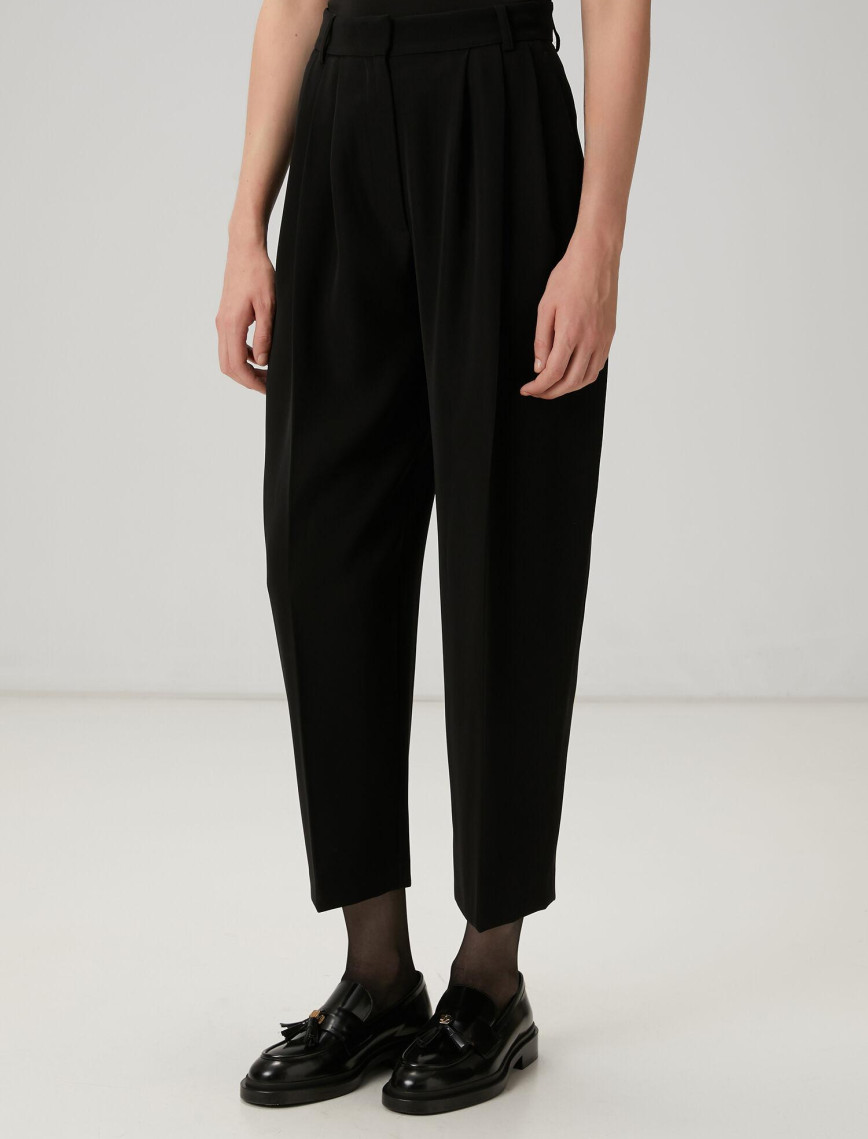 Beymen Club Kadın Siyah Pileli Pantolon Beymen Club Kadın Siyah Pileli Pantolon