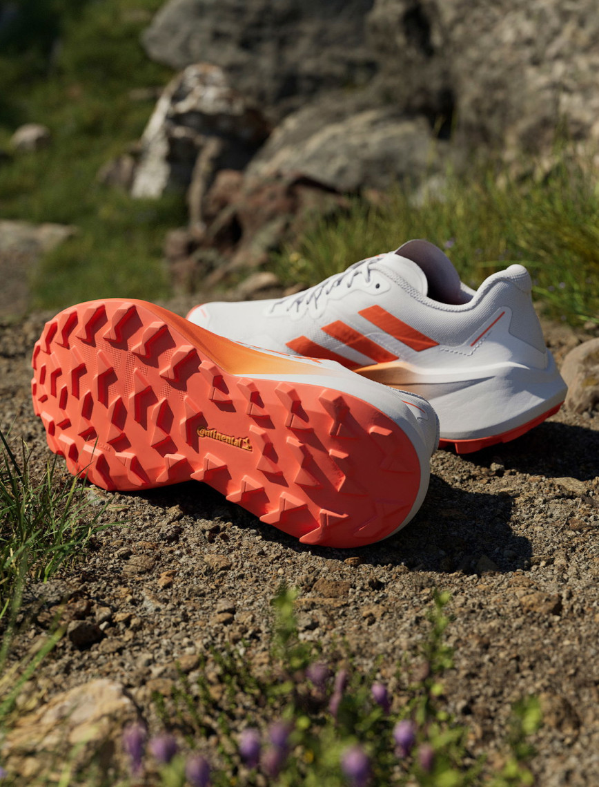 adidas Terrex Agravic 3 Arazi Kadın Beyaz Koşu Ayakkabısı adidas Terrex Agravic 3 Arazi Kadın Beyaz Koşu Ayakkabısı