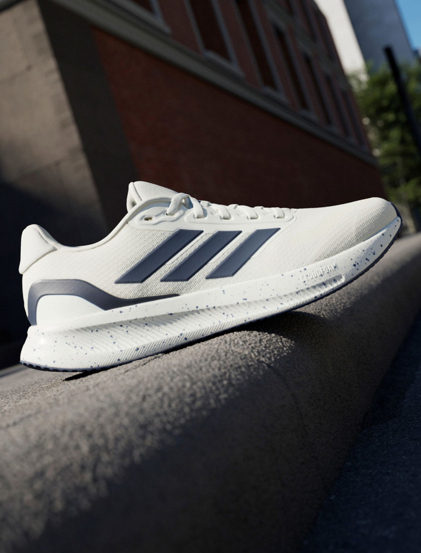 adidas Runfalcon 5 Erkek Beyaz Koşu Ayakkabısı adidas Runfalcon 5 Erkek Beyaz Koşu Ayakkabısı