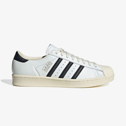 adidas Superstar Vintage Kadın Beyaz Spor Ayakkabı adidas Superstar Vintage Kadın Beyaz Spor Ayakkabı