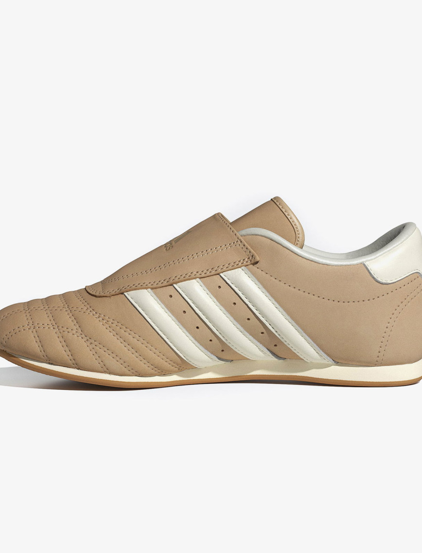 adidas Taekwondo Kadın Bej Spor Ayakkabı adidas Taekwondo Kadın Bej Spor Ayakkabı