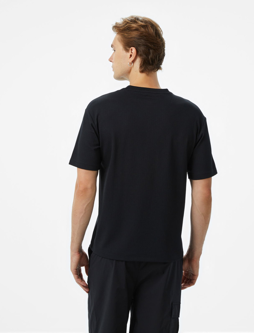 Anta Sports Erkek Siyah T-Shirt Anta Sports Erkek Siyah T-Shirt