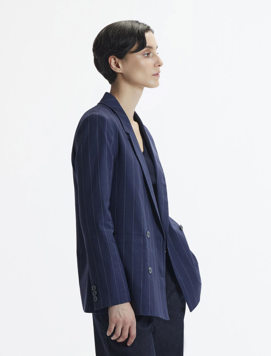 YARGICI Kruvaze Kapama Bol Kesim Ceket YARGICI Kruvaze Kapama Bol Kesim Ceket